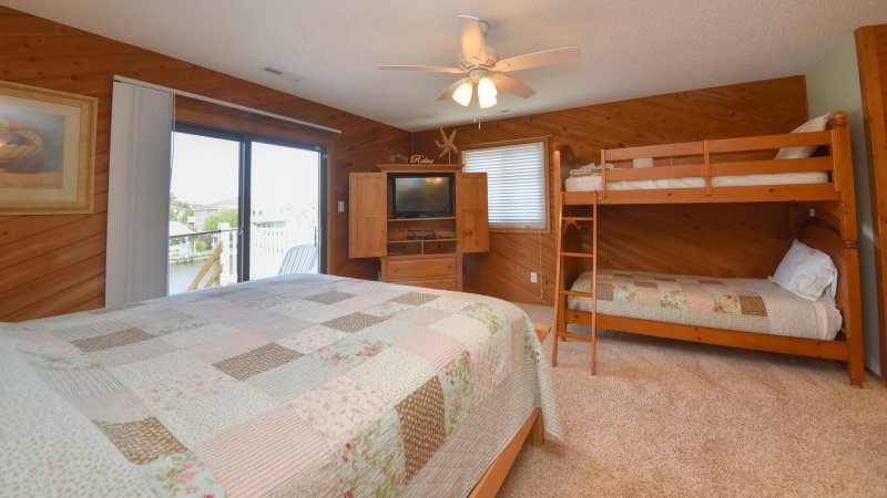 Relax Inn – Bedroom 1