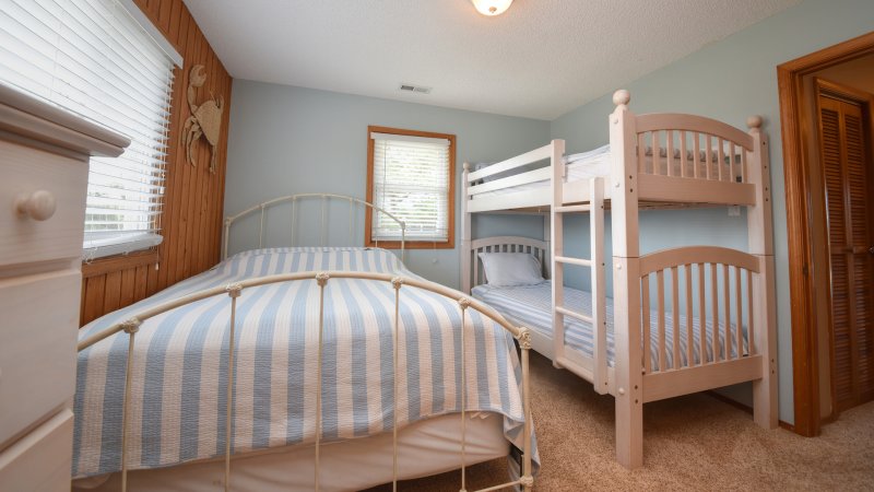 Relax Inn – Bedroom 3