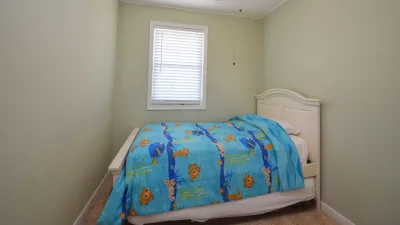 Relax Inn – Bedroom 5