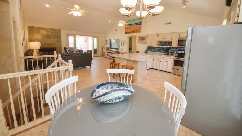 With Porpoise – Dining