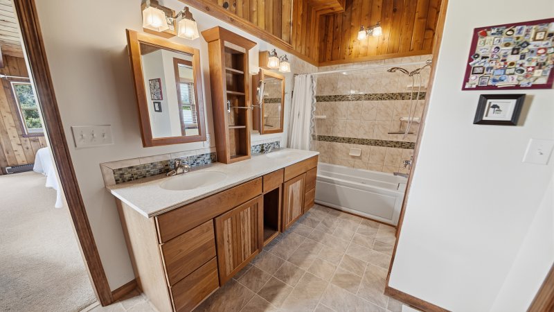 Failte – Private Bath for BR1