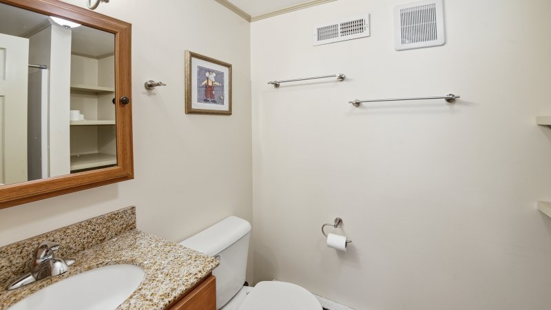 Failte – Common Bath for 1st Floor