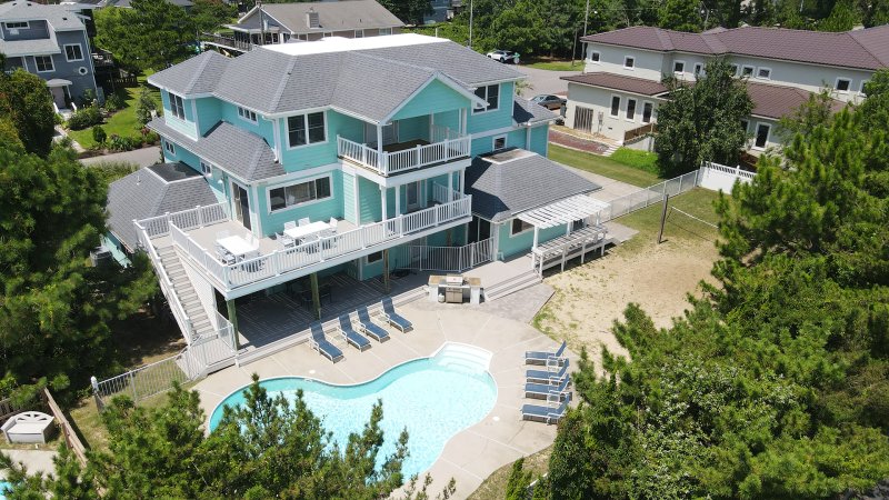 A Wish Upon A Star – Exterior