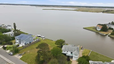 Coastal Retreat – Exterior