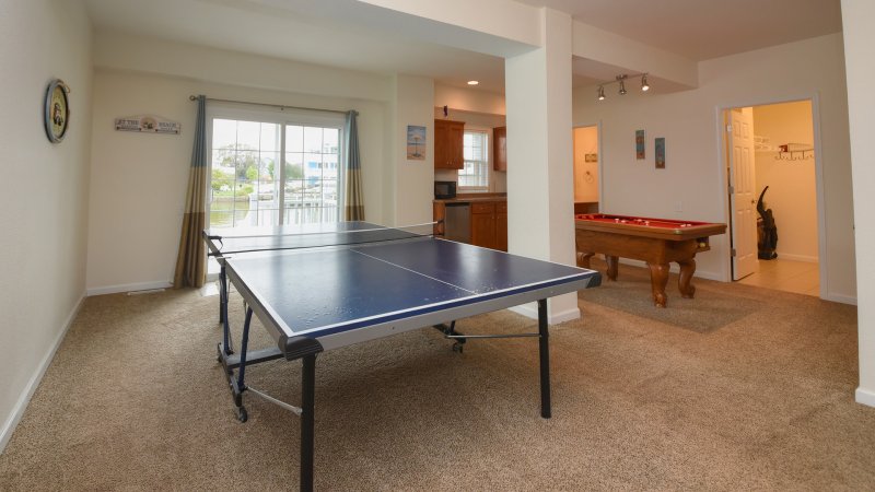 Ohana Bay – Ping Pong
