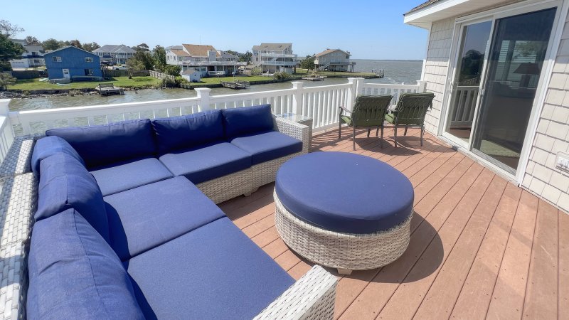 O-Bay-B – Deck