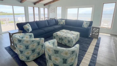 Grace on the Bay – Living Room