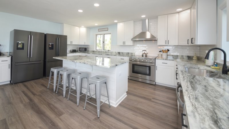 Grace on the Bay – Kitchen