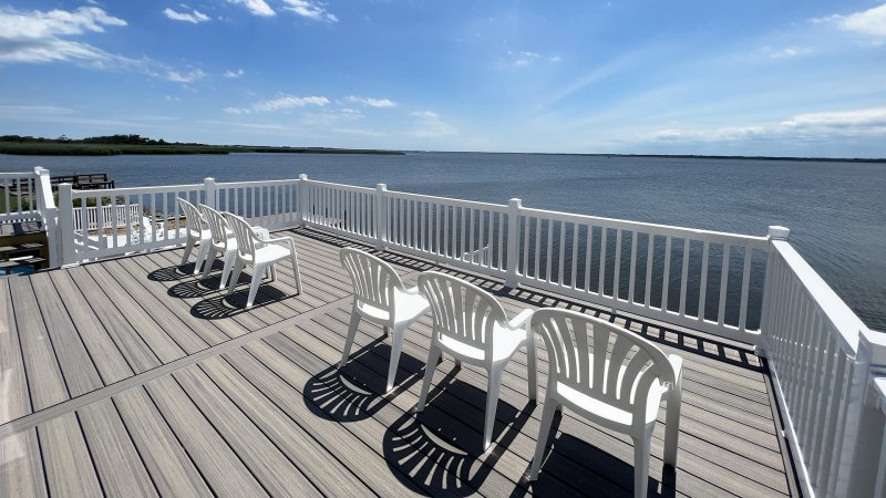 Grace on the Bay – Deck