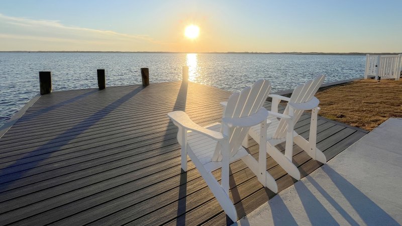 Grace on the Bay – Sunset