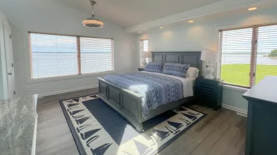 Grace on the Bay – Bedroom 1