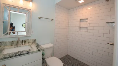 Grace on the Bay – Private Bath for BR2