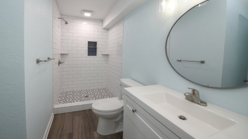 Grace on the Bay – Common Bath for 1st Floor