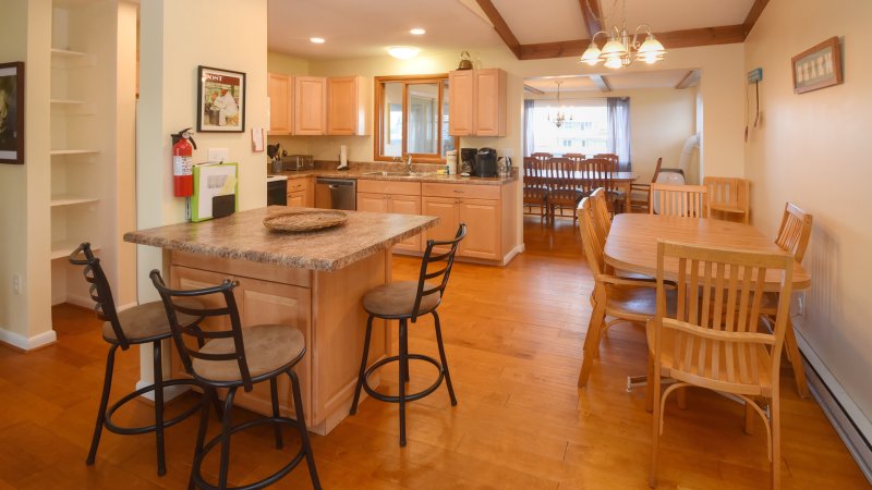Tern Pike – Kitchen