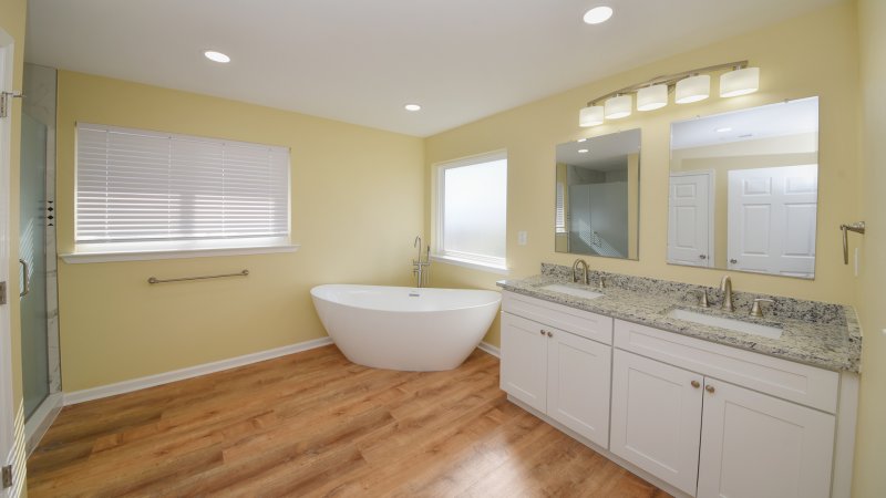 Tern Pike – Private Bath for BR1