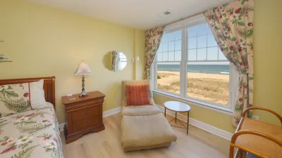Ocean Haze – Sitting Area for Master Bedroom
