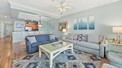 Sandbridge Aloha – Living Room
