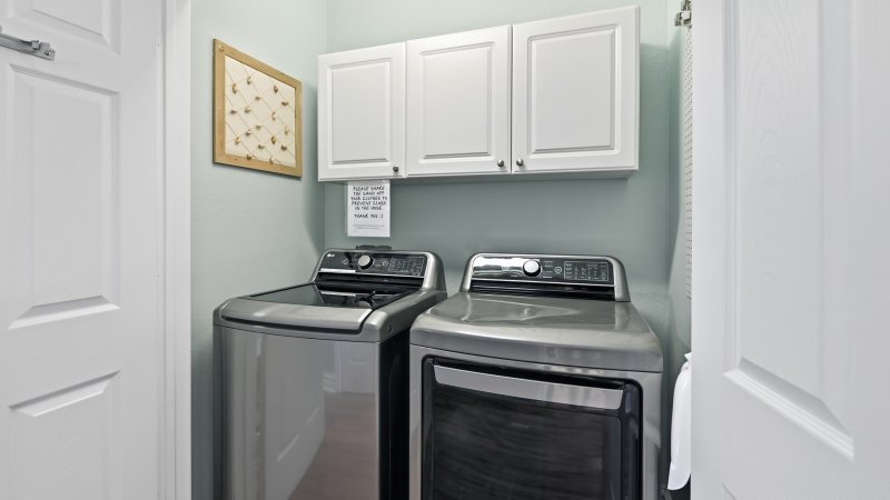 Sandbridge Aloha – Laundry Room