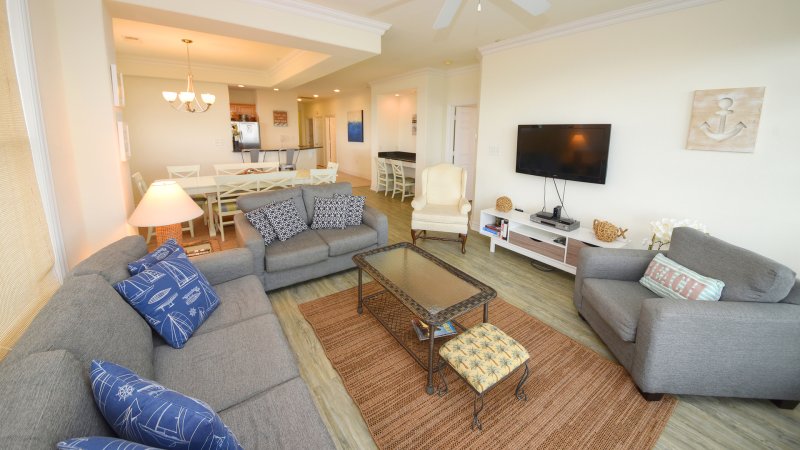 Paradise with an Oceanview – Living Room