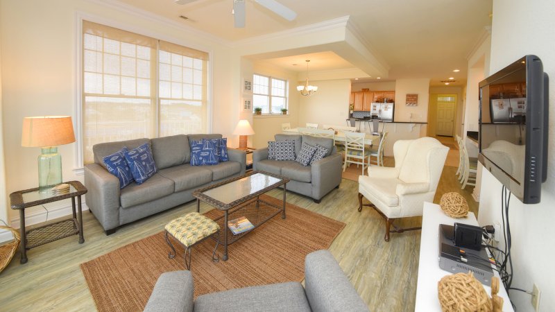 Paradise with an Oceanview – Living Room