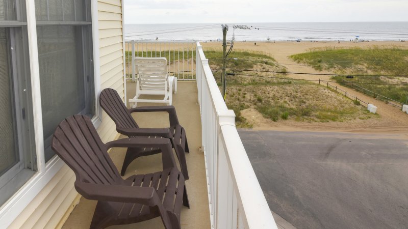 Paradise with an Oceanview – Deck