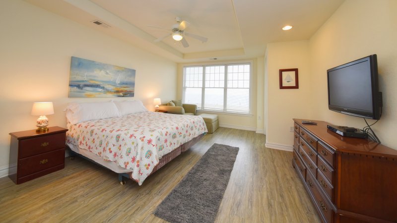 Paradise with an Oceanview – Bedroom 1