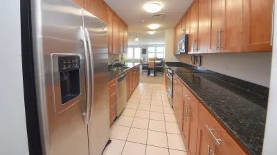 Lazy Daze – Kitchen