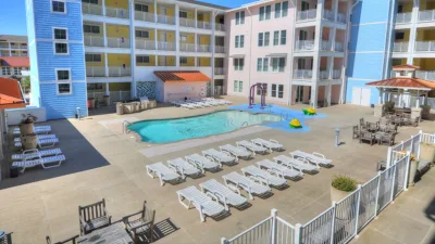 Beach Getaway – Pool for Building B