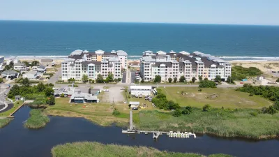 Beach Getaway – Exterior
