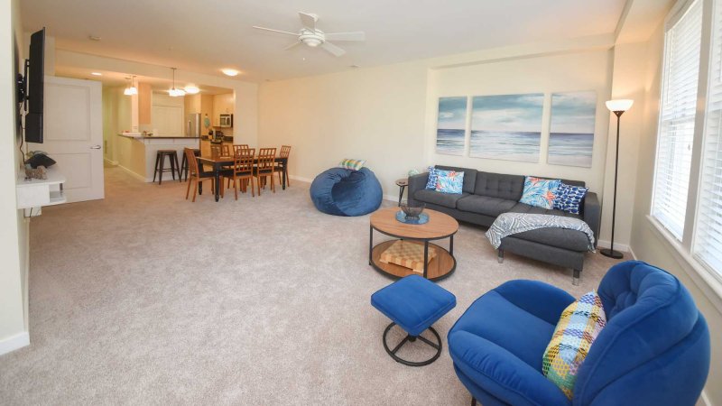 Sea Shell Retreat – Living Room