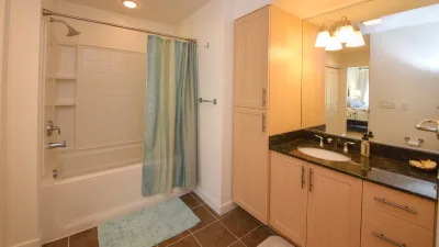 Sea Glass – Private Bath for BR1