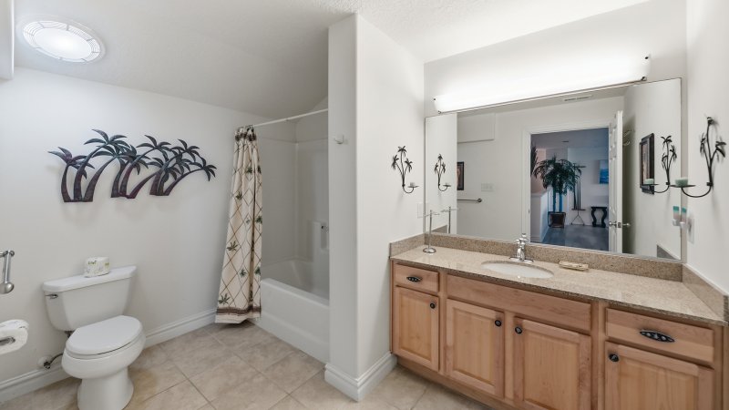 Coastal Sol – Common Bath for 2nd Floor