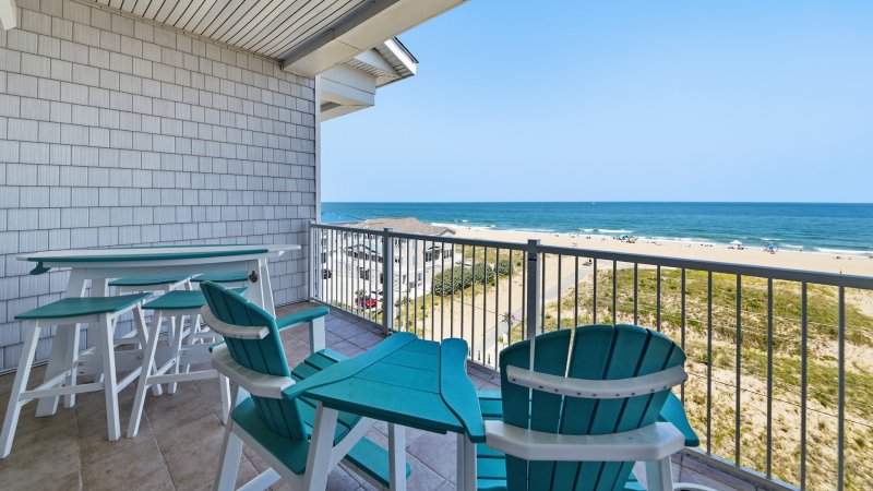 Coastal Sol – Deck