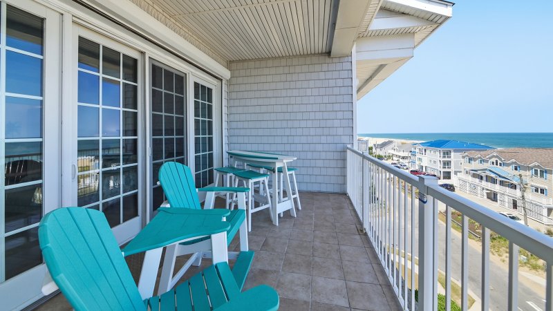 Coastal Sol – Deck
