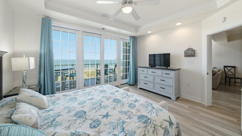 Coastal Sol – Bedroom 1