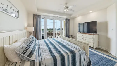 Second Deck – Bedroom 1