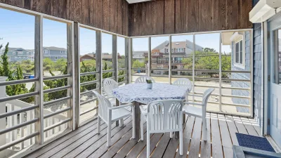 Undecided – Screened Deck