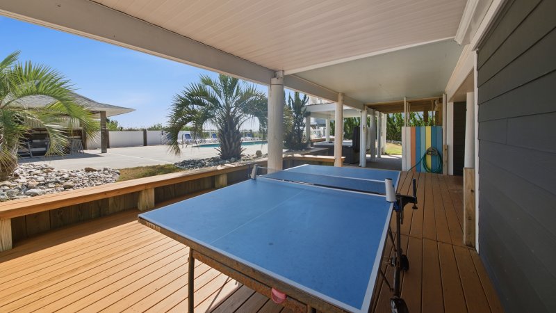 Hala Kahiki – Ping Pong