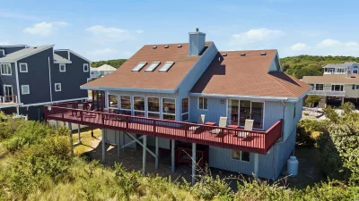 Sandhaven – Exterior