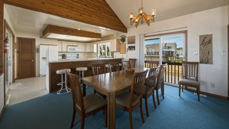 Sandhaven – Dining