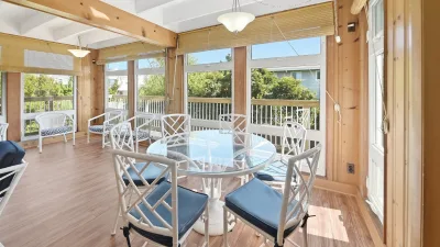 Gullible – Sun Room