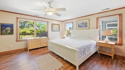 Gullible – Bedroom 1