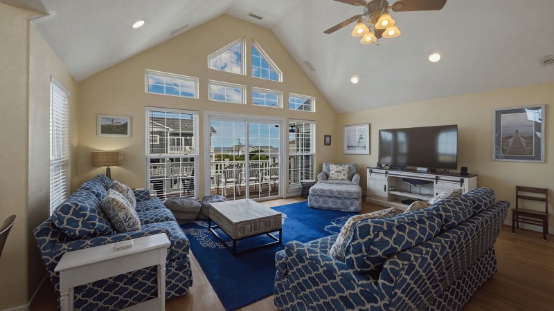 Forever Summer – Living Room
