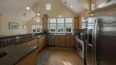Forever Summer – Kitchen