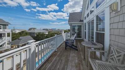 Forever Summer – Deck