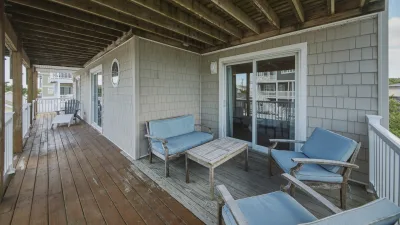 Forever Summer – Covered Deck