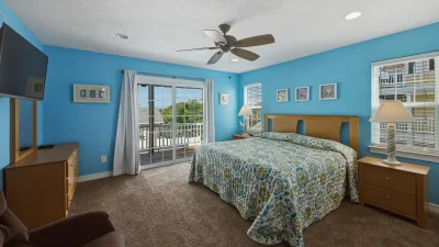 Forever Summer – Bedroom 2