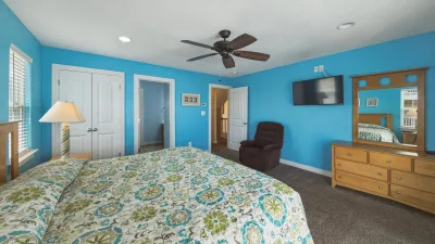 Forever Summer – Bedroom 2