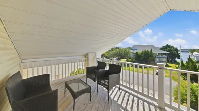 No Comparison Bayside – Covered Deck