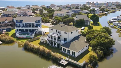 No Comparison Bayside – Exterior